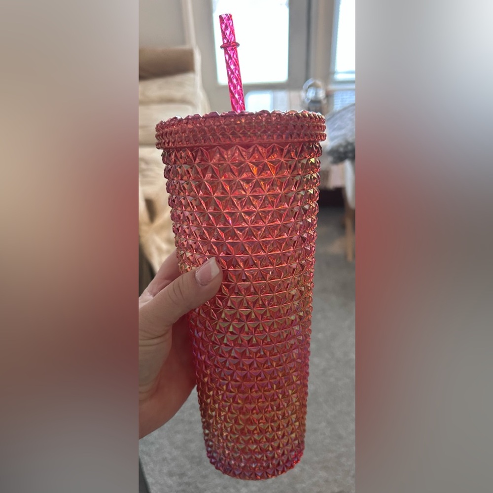 Pink Geometric Tumbler 26oz